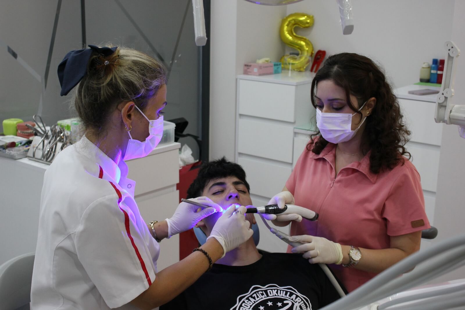 Yılmazlar Diş Kliniği Klinik Koridoru